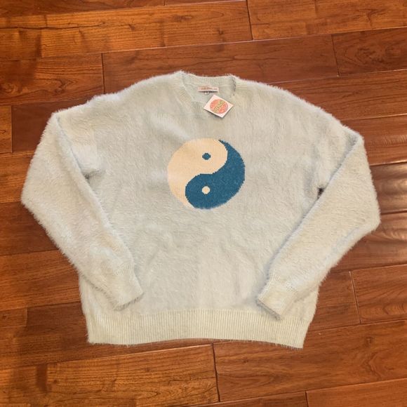 Miss Sparkling Fuzzy Yin-Yang 90's Vibe Turquoise Sweater Size L Crew Neck SOFT - Picture 1 of 9
